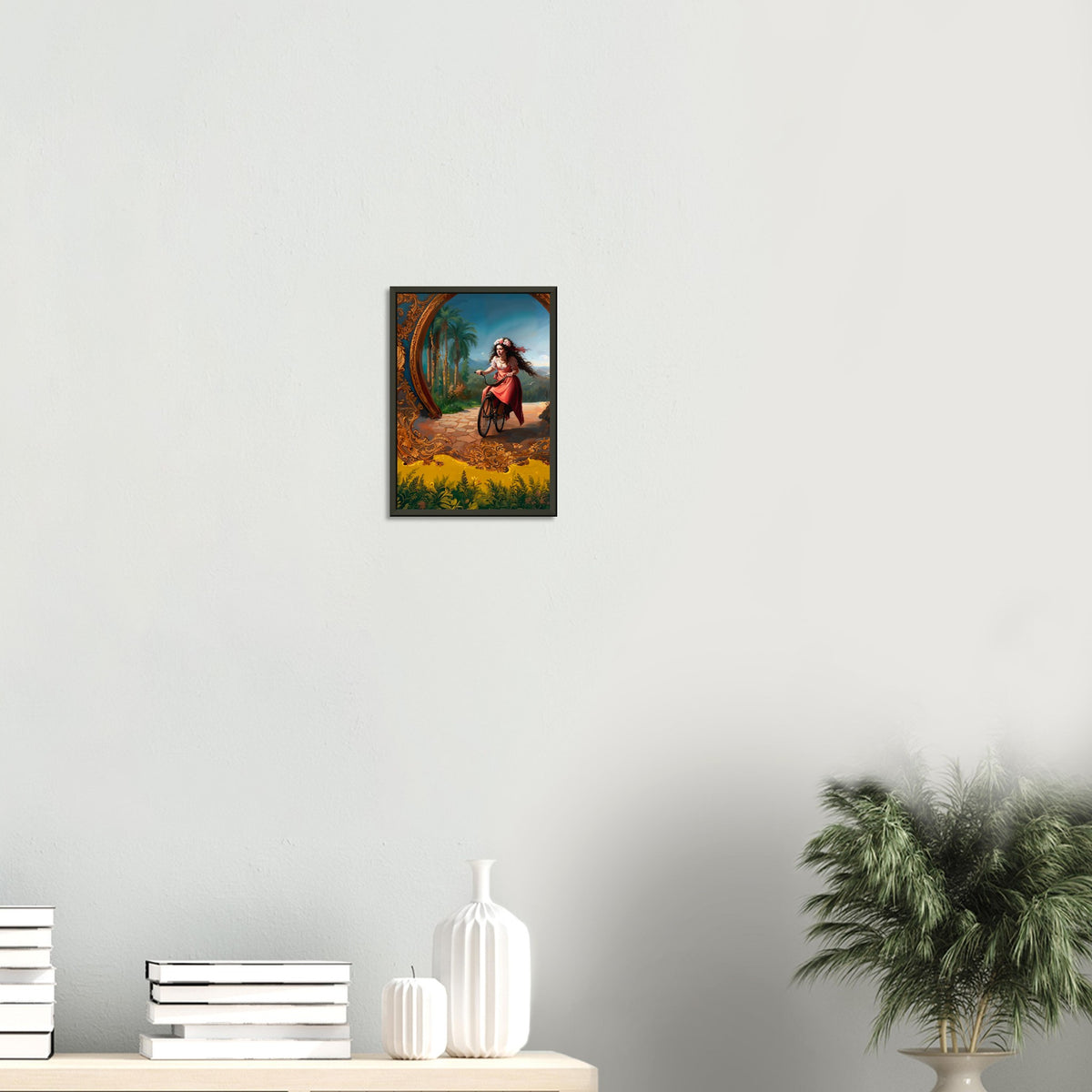 The Golden Ride – poster in aluminium lijst boven een wit dressoir met planten